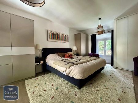 Appartement à louer 2 pièces 72.6m² - Photo 2