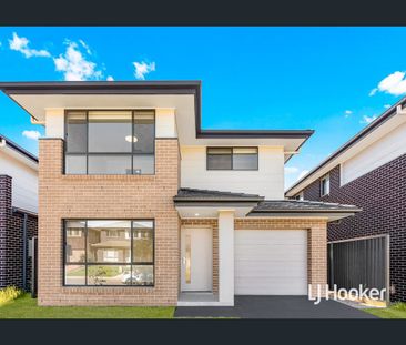 Stunning 4-Bedroom Home! - Photo 6