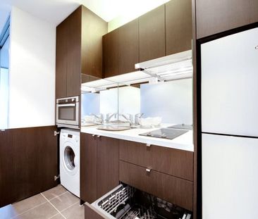 910/53 Batman Street - Photo 2