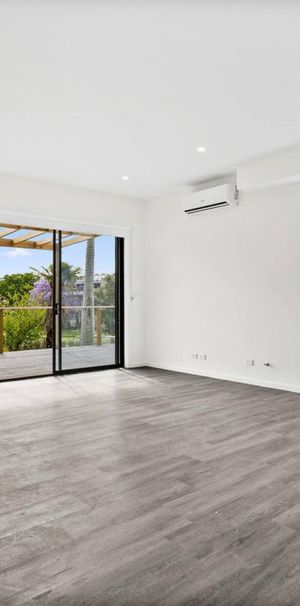 BRAND NEW TOWNHOUSE - Photo 1
