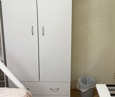 Stafford Heights - Photo 5