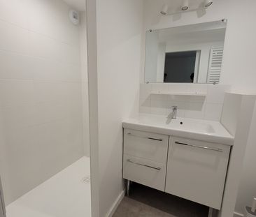 Location Appartement 1 pièce 12m² SABLE SUR SARTHE 72300 - Photo 5