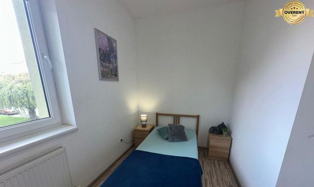 RADO | NA PRENÁJOM - samostatná izba - Trenčín – Pod Sokolice - Photo 1