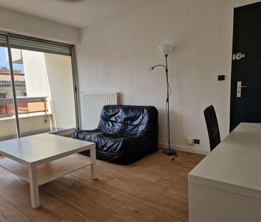 Location Appartement 2 pièces 28m² BORDEAUX 33000 - Photo 6