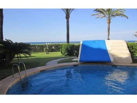 2 bedroom luxury Flat for rent in Denia, Valencia - Photo 2