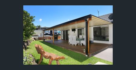 Resort-Style Living with Room for All the Toys! - Photo 2