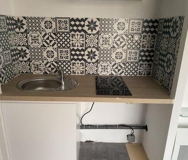 Beaux Arts - Studio - 15.58 M² - Photo 1