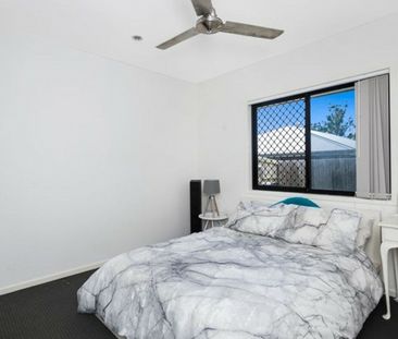 5 Carmel Close, Gilston QLD 4211 - House For Rent | Domain - Photo 6