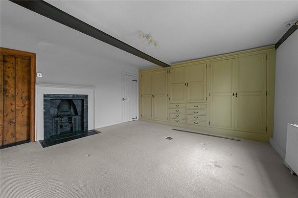 5 bedroom detached house to rent - Photo 1