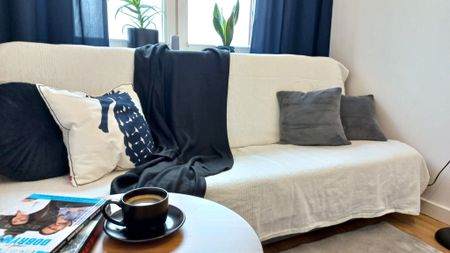 Pokój, Aleja Solidarności - Photo 4