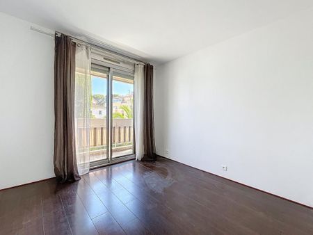 Location Appartement 2 pièces 57m² ST RAPHAEL 83700 - Photo 4