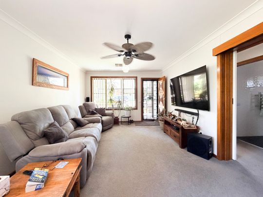 Ray White Real Estate Parkes - Photo 1