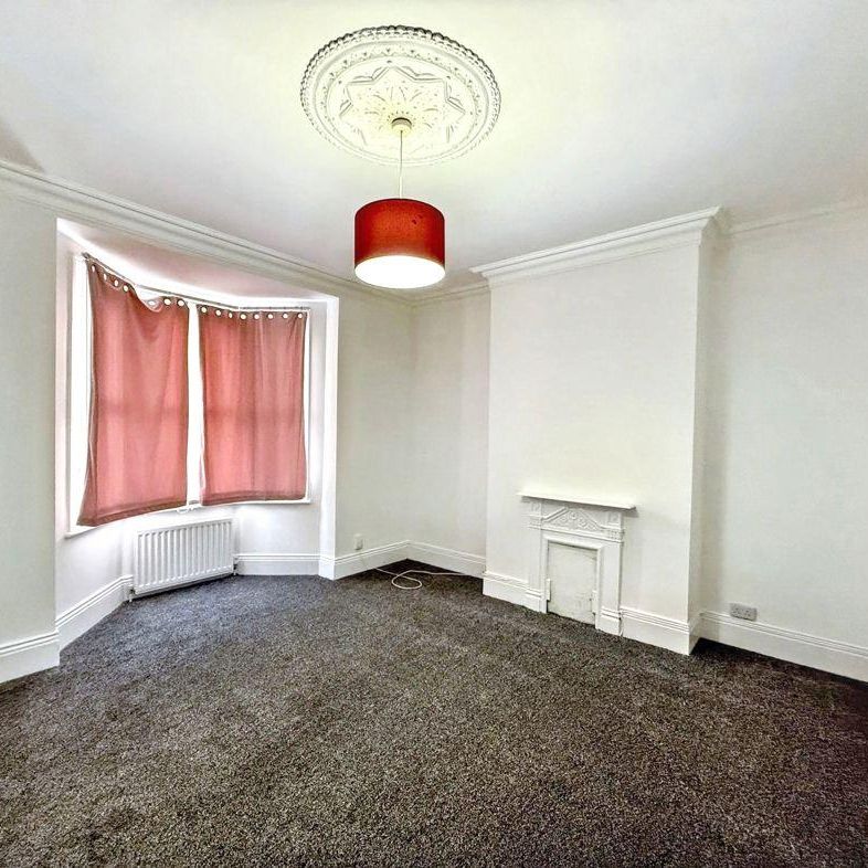 2 bed ground floor flat to rent in NE4 - Photo 1