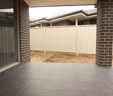Everything you need- the perfect family home! - Photo 4