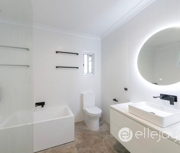 Retreat in the sort after area of Cooranbong - Photo 1