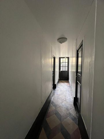 Location Appartement 2 Pièces 33 m² - Photo 5