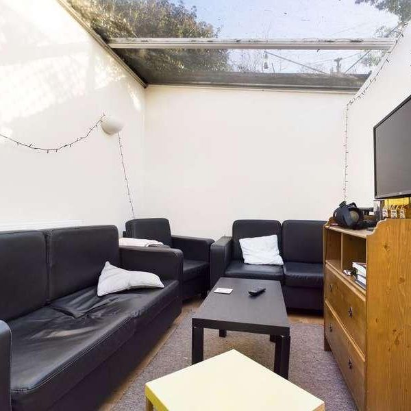 Osborne Road, Brighton, BN1 - Photo 1