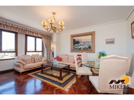 Alquiler de piso en Avenida de los Castros, 137 b - Foto 4