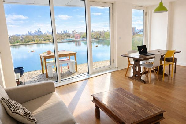 3 Bed Penthouse, Aqua Apartments, N4 - Photo 1