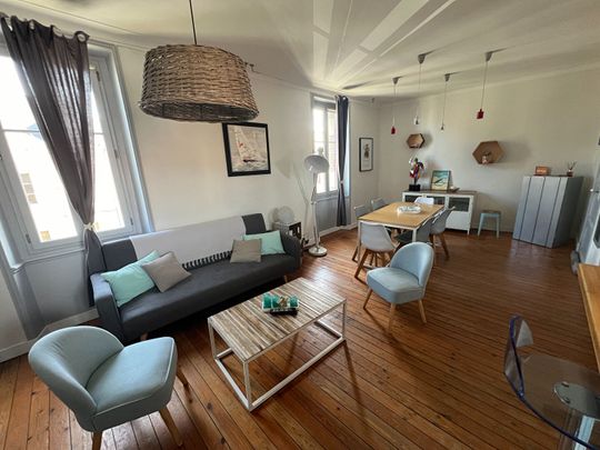 Appartement - 3 pièces - 64 m² - Centre-Ville Des Sables d'Olonne - Location Nue - Photo 1