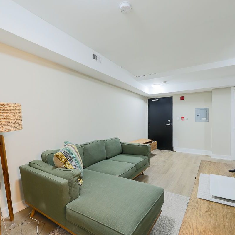 For Lease - 628 Danforth Avenue Unit# 303, Toronto, Ontario - Photo 1