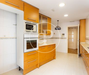 Flat for rent with views in Mestalla (Valencia) - Photo 1