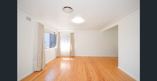 Renovated 3 Bedroom plus extra study room - Photo 1