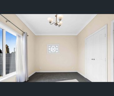 Charming 3-Bedroom Home for Rent in Beauty Point - Photo 2