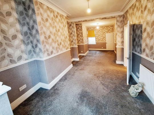 2 bedroom terraced house to rent - Photo 1