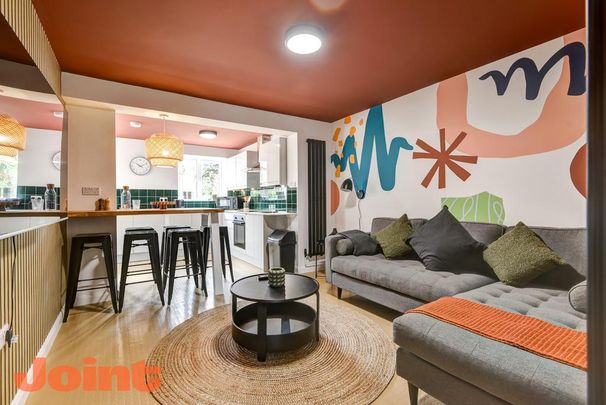 6 bedroom house of multiple occupation to rent - Photo 1