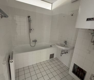 Ihr kleines Zuhause voller Leben 2-Zimmer-Wohnung im 1. OG in der S... - Photo 4
