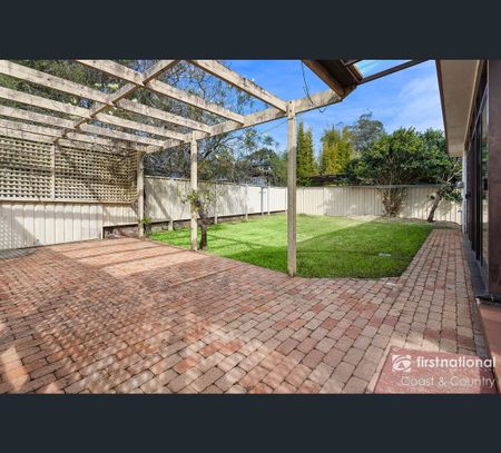 29 Walsh Crescent, North Nowra, NSW 2541 - Photo 4