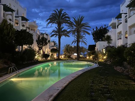 Piso de alquiler en Calle Esmirna, 9, Montañar - El Arenal - Photo 2