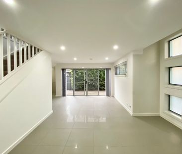 1/78 Bryant Street, Adamstown - Photo 2