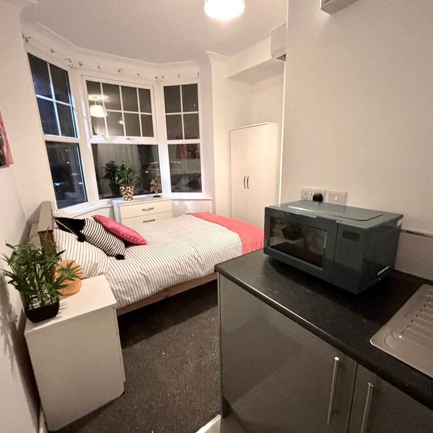 Room 1 – Walton Street, LE3 0DX - Photo 1