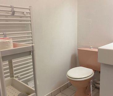 Location Appartement 1 pièce 33m² ROUEN 76000 - Photo 2