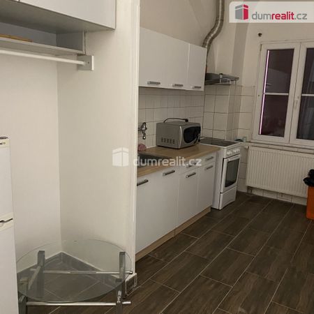 Pronájem bytu 1+kk a garsoniéry 17 m², Zenklova 66, Praha - Photo 4