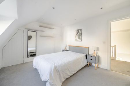 3 bedroom apartment to rent - Photo 5