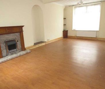 Penygraig Terrace, Ynysybwl, Pontypridd, CF37 - Photo 1