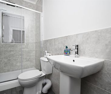 1 bed house share to rent in Queensberry Road, Burnley, BB11 - Photo 4