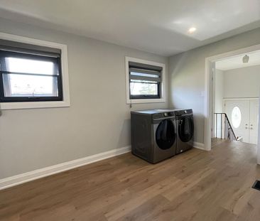 For Lease - 49 Ladner Drive Unit# Unit 2, Toronto, Ontario - Photo 2