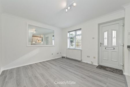 1 bedroom end of terrace house to rent - Photo 2