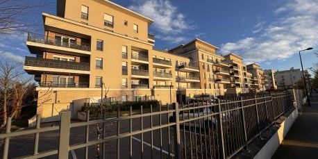 À LOUER – APPARTEMENT 2 PIÈCES AVEC BALCON À TRAPPES - Photo 3