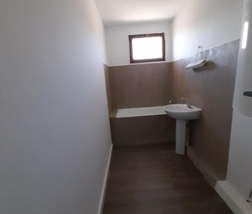 Location Appartement 4 pièces 70m² AIX EN PROVENCE 13100 - Photo 5