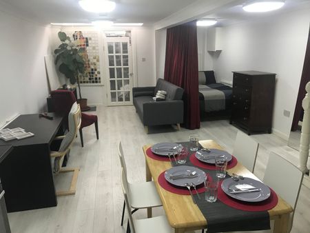 1 Bed Flat, Green Lanes, N16 - Photo 4