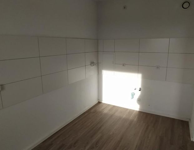 5.Etage mit Blick in(s) Grün(au) - 2 Raum mit Balkon - Photo 1