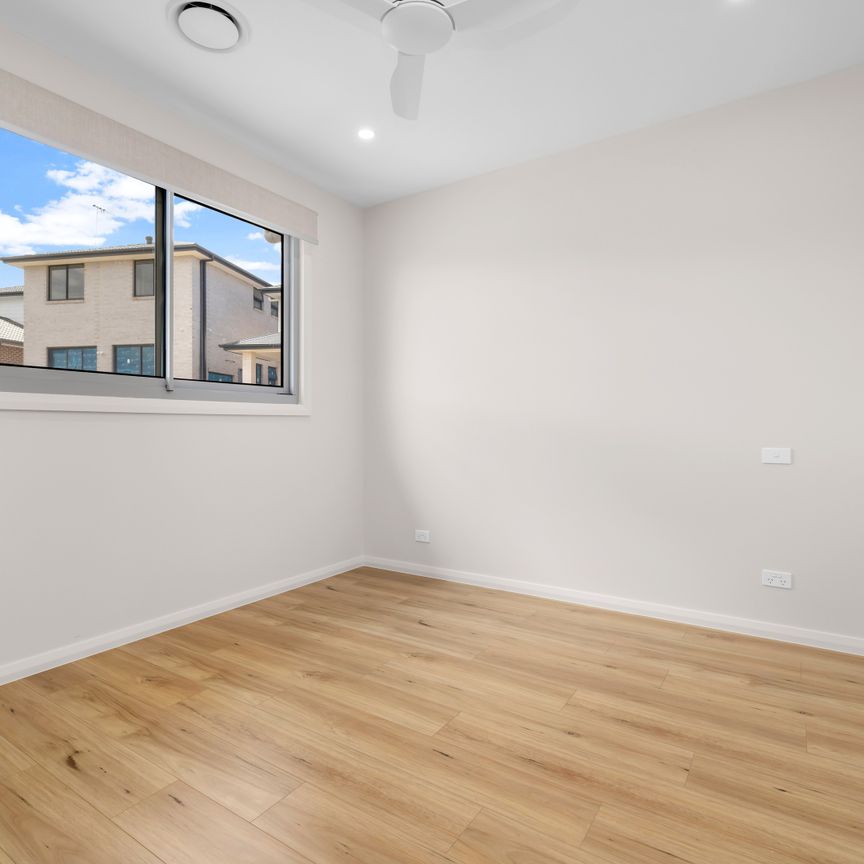 98 Box Road, Box Hill NSW 2765 - House For Rent | Domain - Photo 1