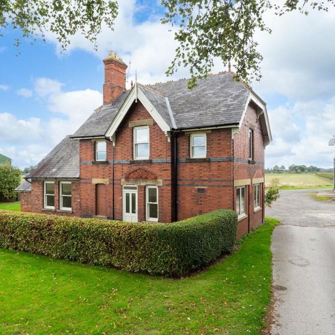 3 bedroom detached house to rent - Photo 1