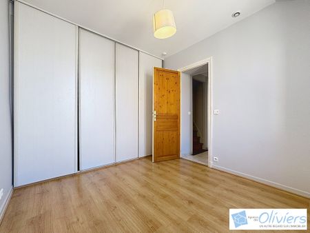 APPARTEMENT CHEVREUSE - 2 pièce(s) DUPLEX - 58.40m² - Photo 3
