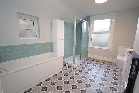 3 bedroom house to rent - Photo 2